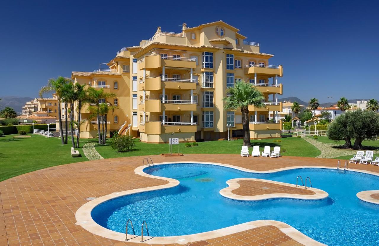 Apartamentos Y Villas Oliva Nova Golf Resort ภายนอก รูปภาพ