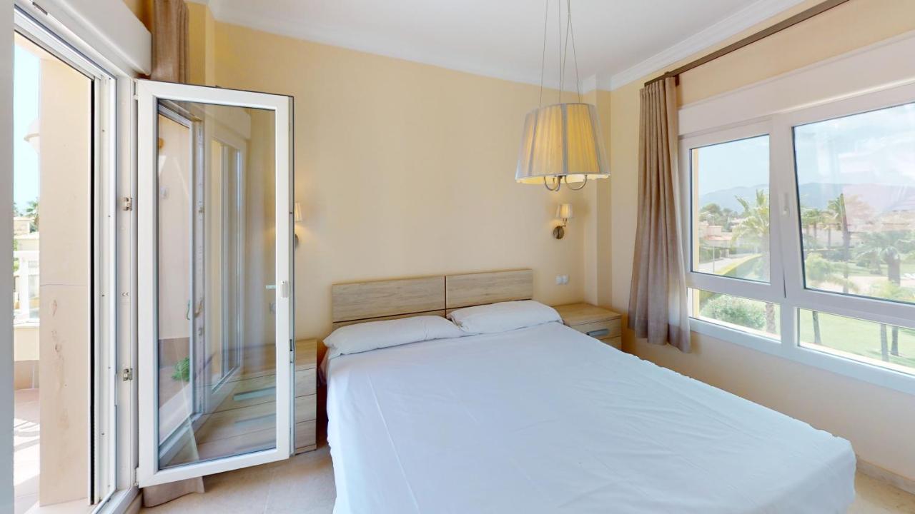 Apartamentos Y Villas Oliva Nova Golf Resort ภายนอก รูปภาพ